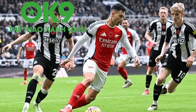 Arsenal đại chiến Newcastle (Ảnh: GOAL) Arsenal đại chiến Newcastle